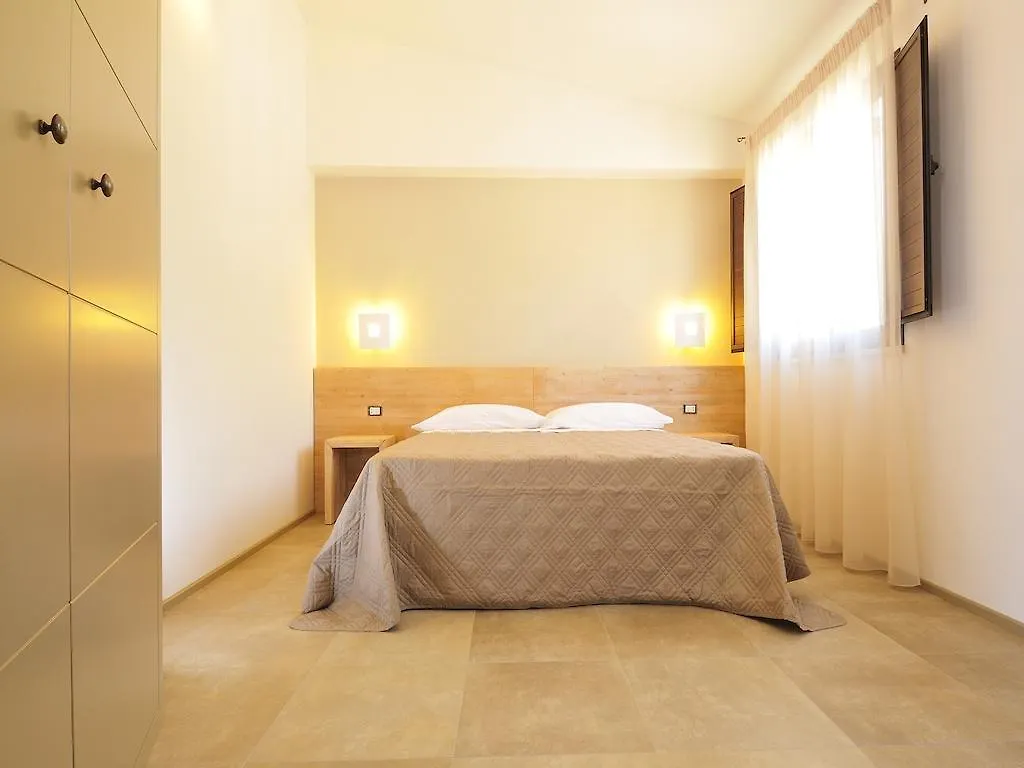 B&B Le Cale Santa Maria Navarrese 0*,  Italy